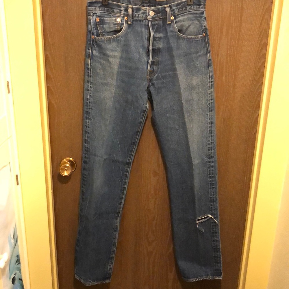 Levi's 501 Jeans Original Button Fly Medium Wash Cotton Straight Leg  34x38